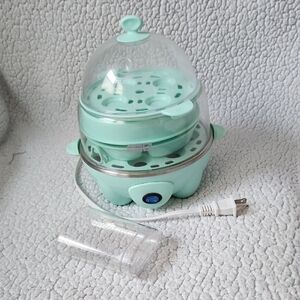 Dash Rapid Deluxe Egg Cooker 9 Piece Set